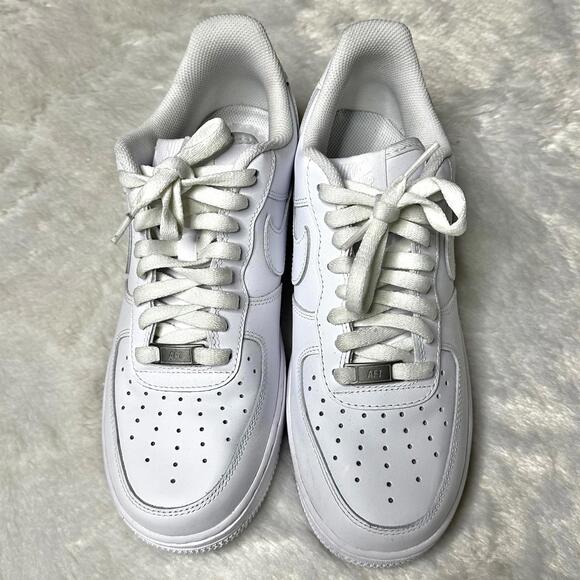 Nike Air Force 1 Low 07 Triple White Leather Sneakers Mens 8 - Picture 2 of 9